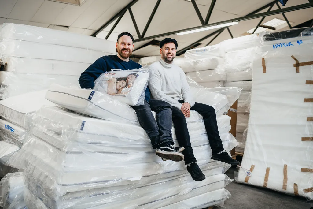 Die beiden Brüder und Geschäftsführer Tristan und Leo Hennen